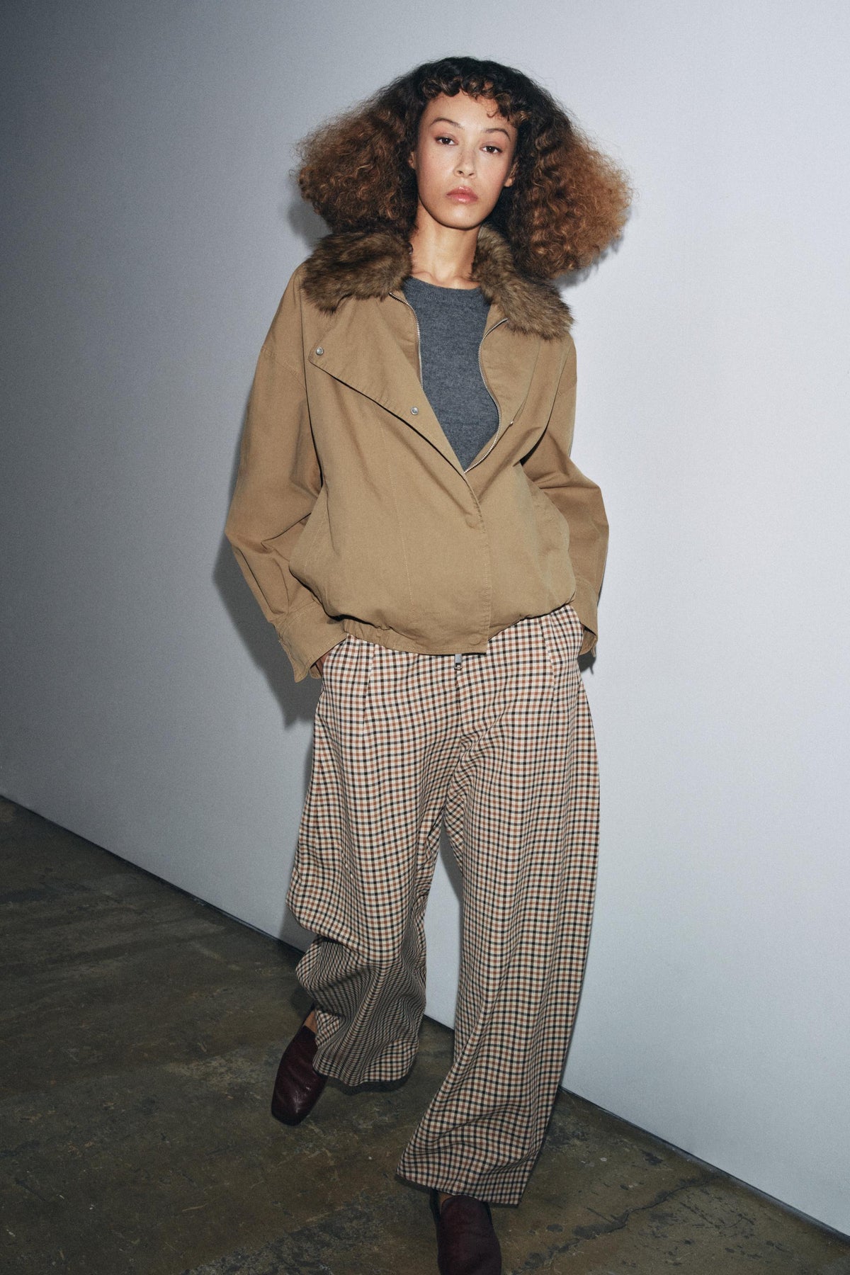 Bomberjacke aus Kunstpelz