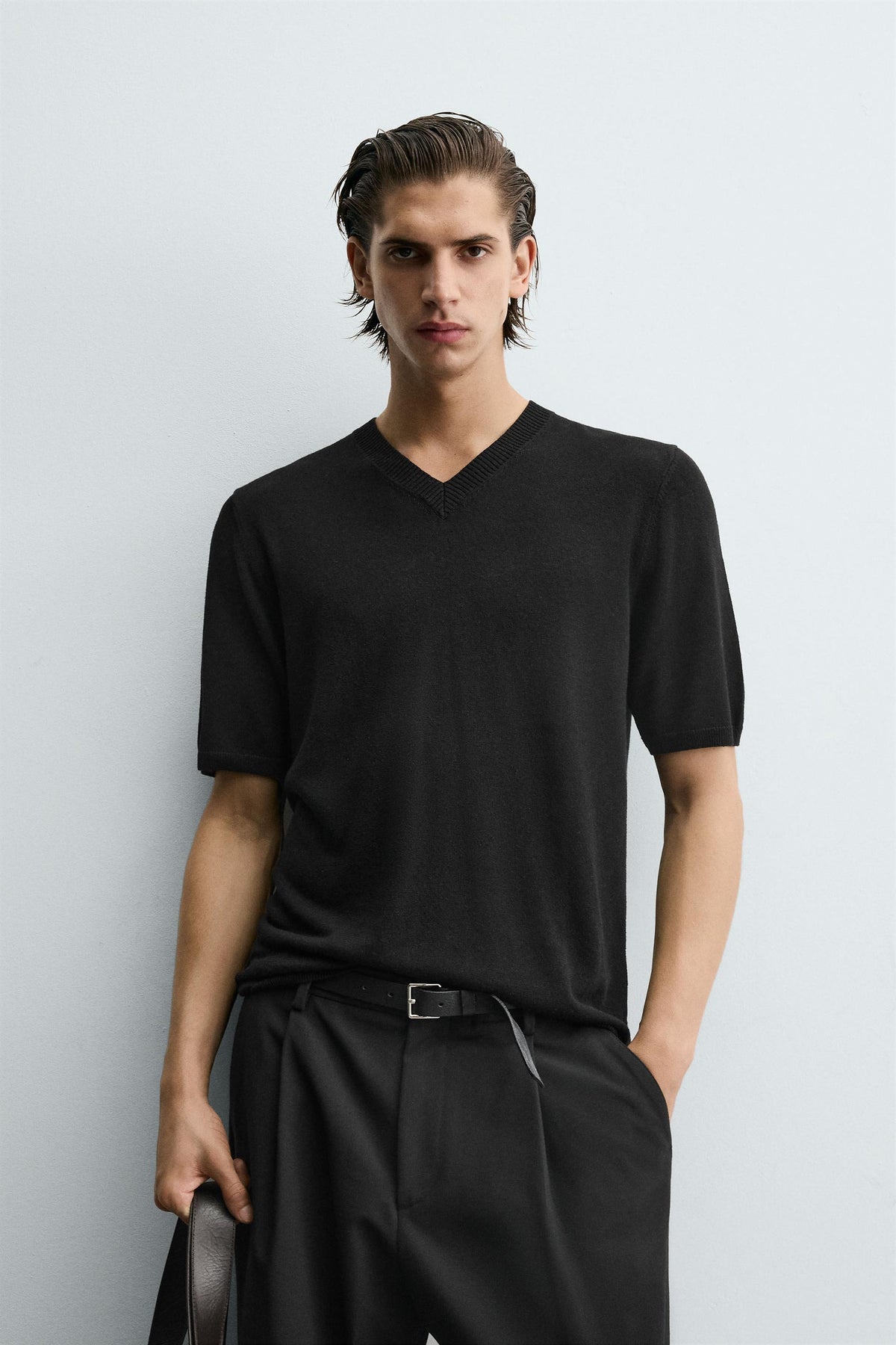 V-NECK KNIT T-SHIRT - Image 2