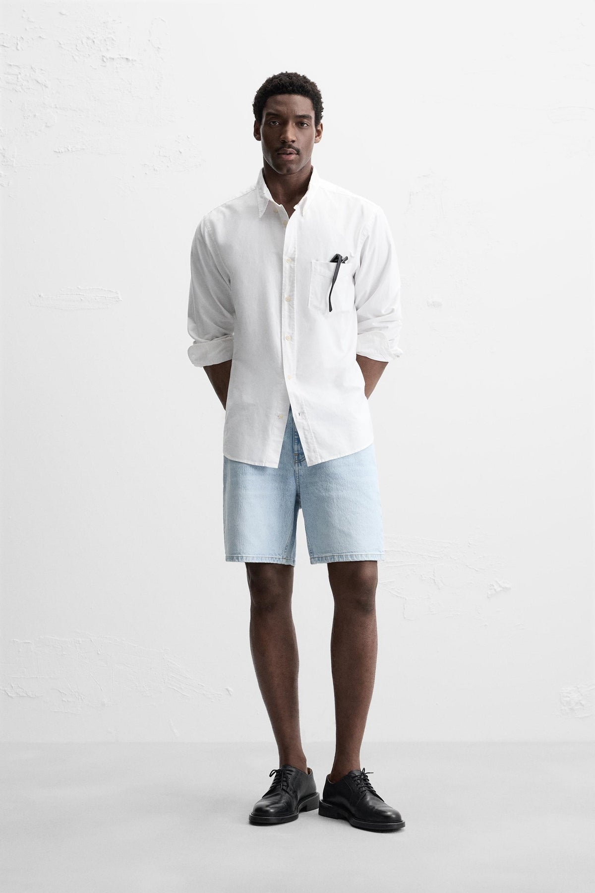 REGULAR FIT DENIM BERMUDA SHORTS - Image 1