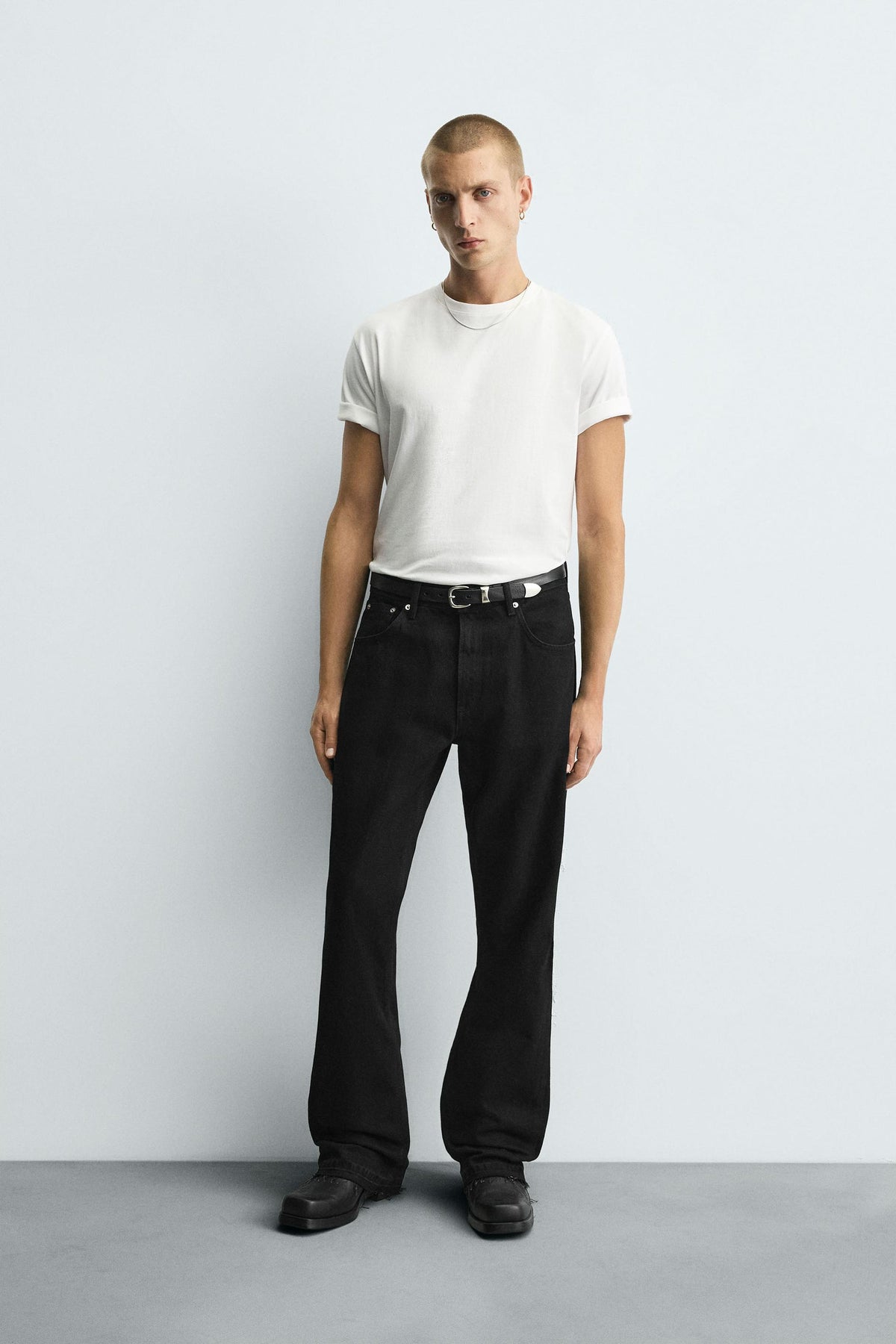 FLARE FIT JEANS - Image 1