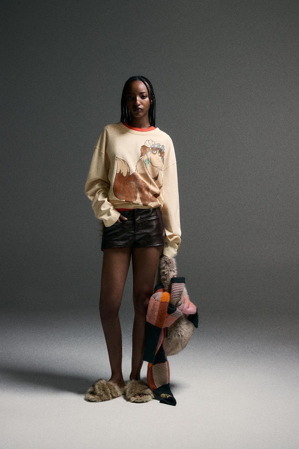 Mini-Shorts in Lederoptik