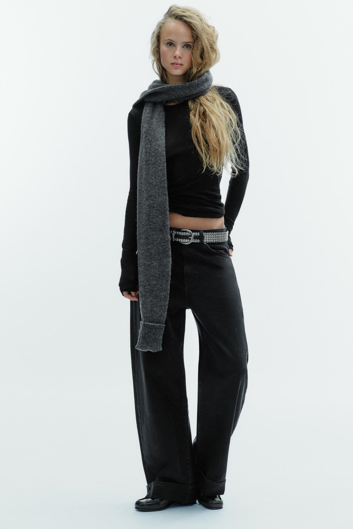 Mid-Waist Folded Baggy Jeans