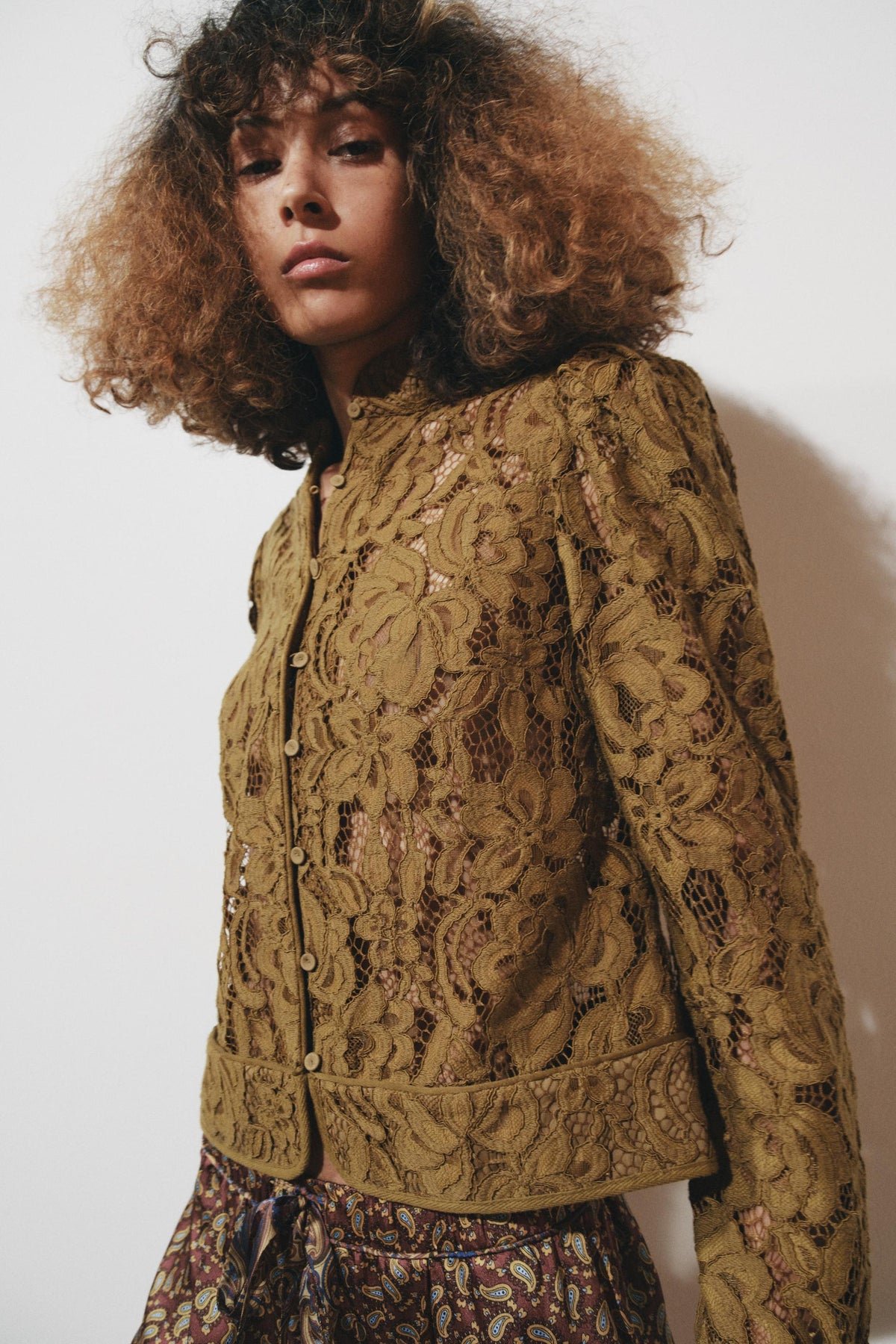 ZW COLLECTION LACE JACKET WITH PUFF SLEEVES - Image 2