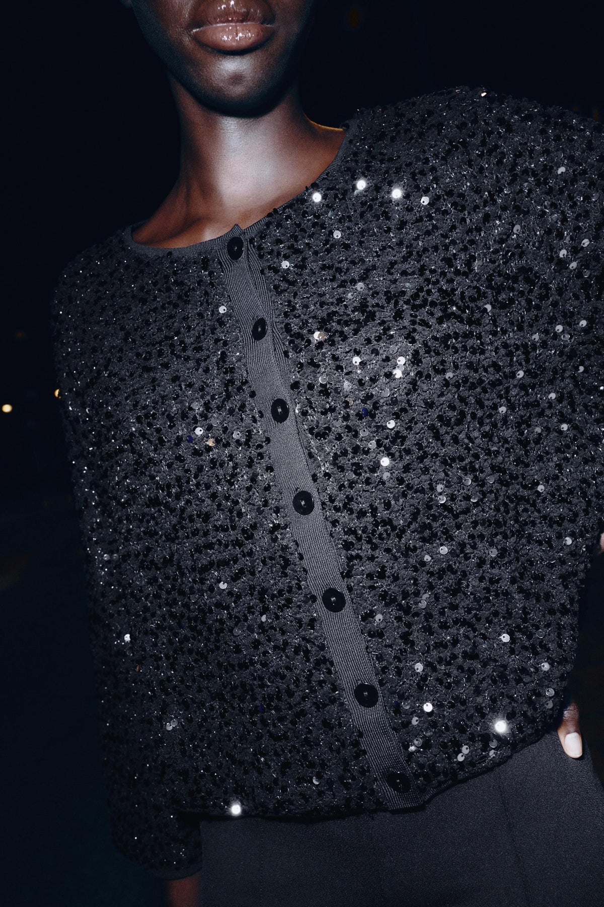 Pailletten-Strickjacke