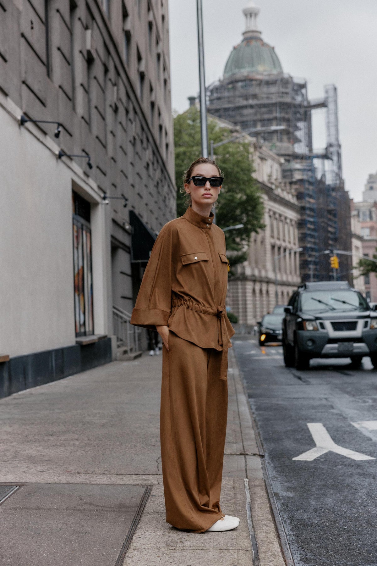 HOSE AUS WILDLEDERKUNST