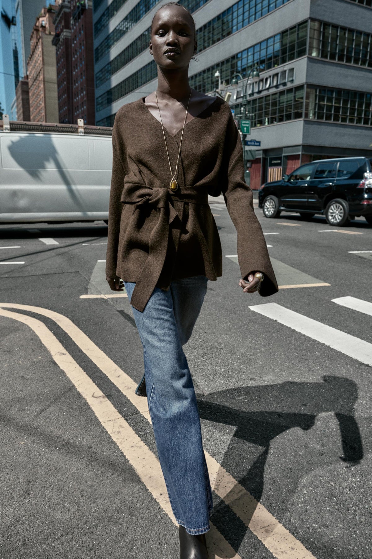Strickjacke mit Gürtel