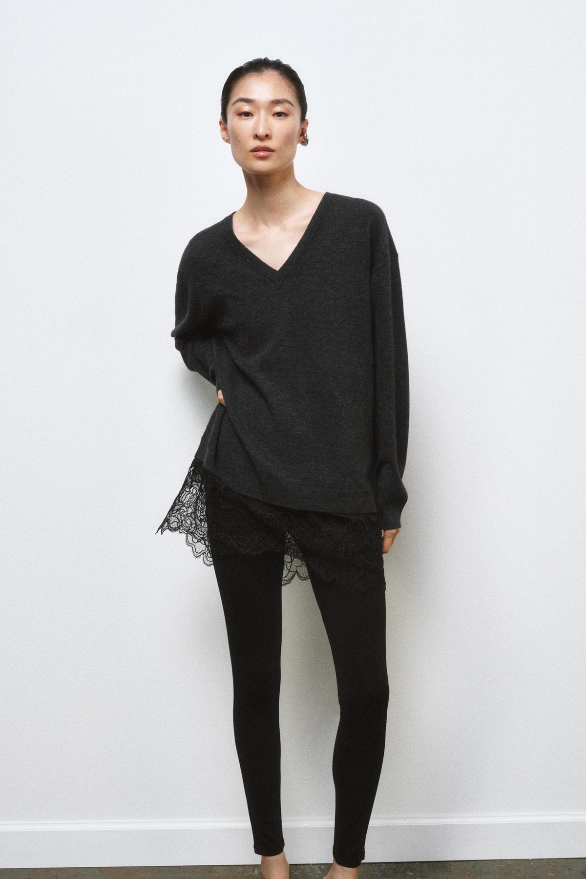 Strickpullover mit Spitzendetails