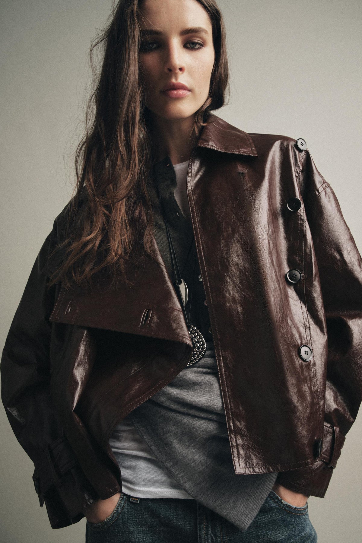 GLÄNZENDE JACKE