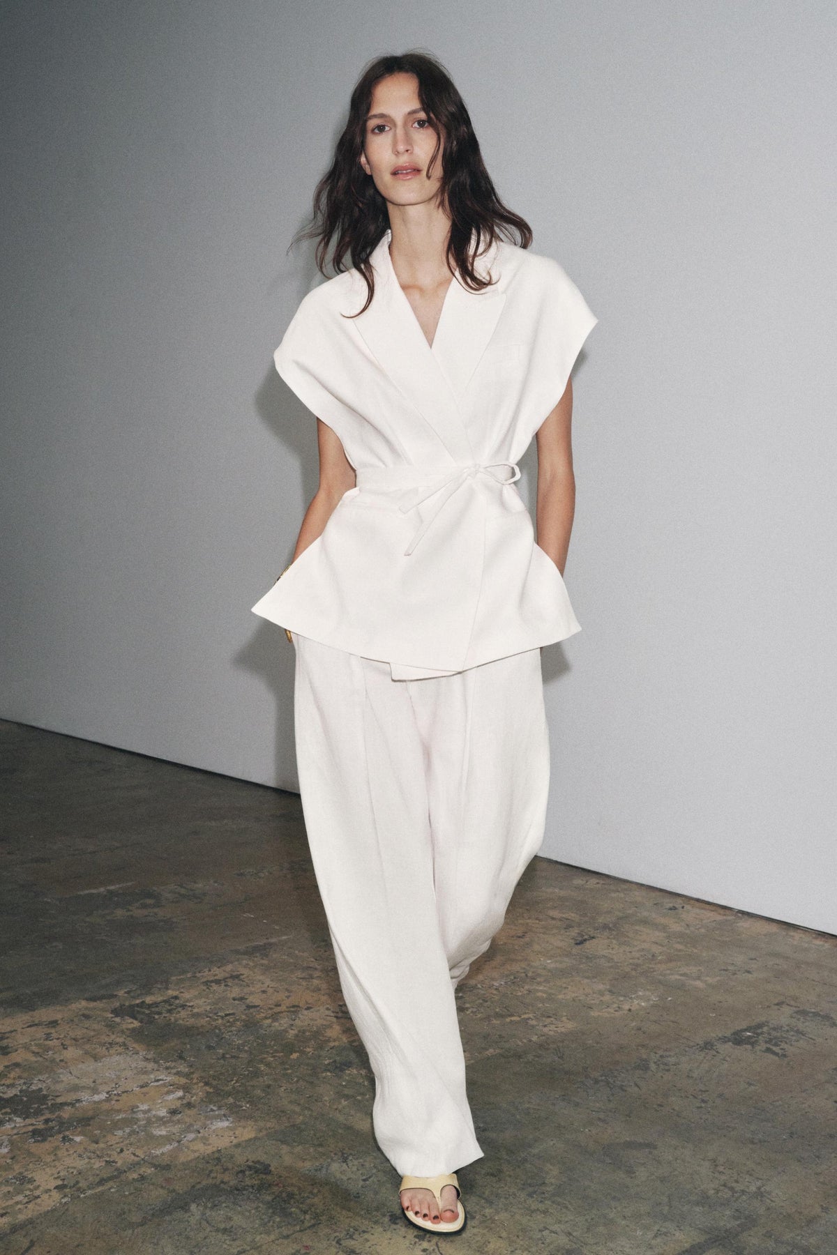 Plissierte Leinenmischhose