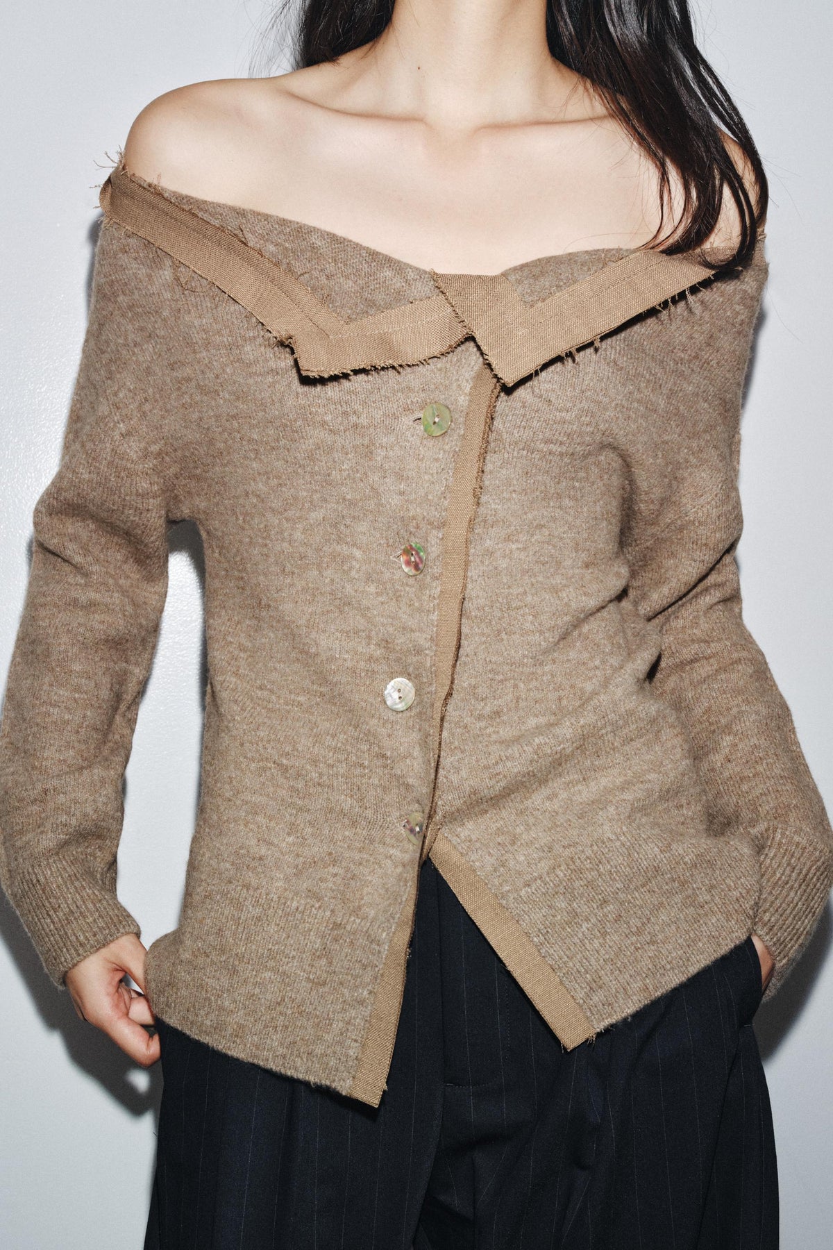 BOAT NECK CARDIGAN - Image 2