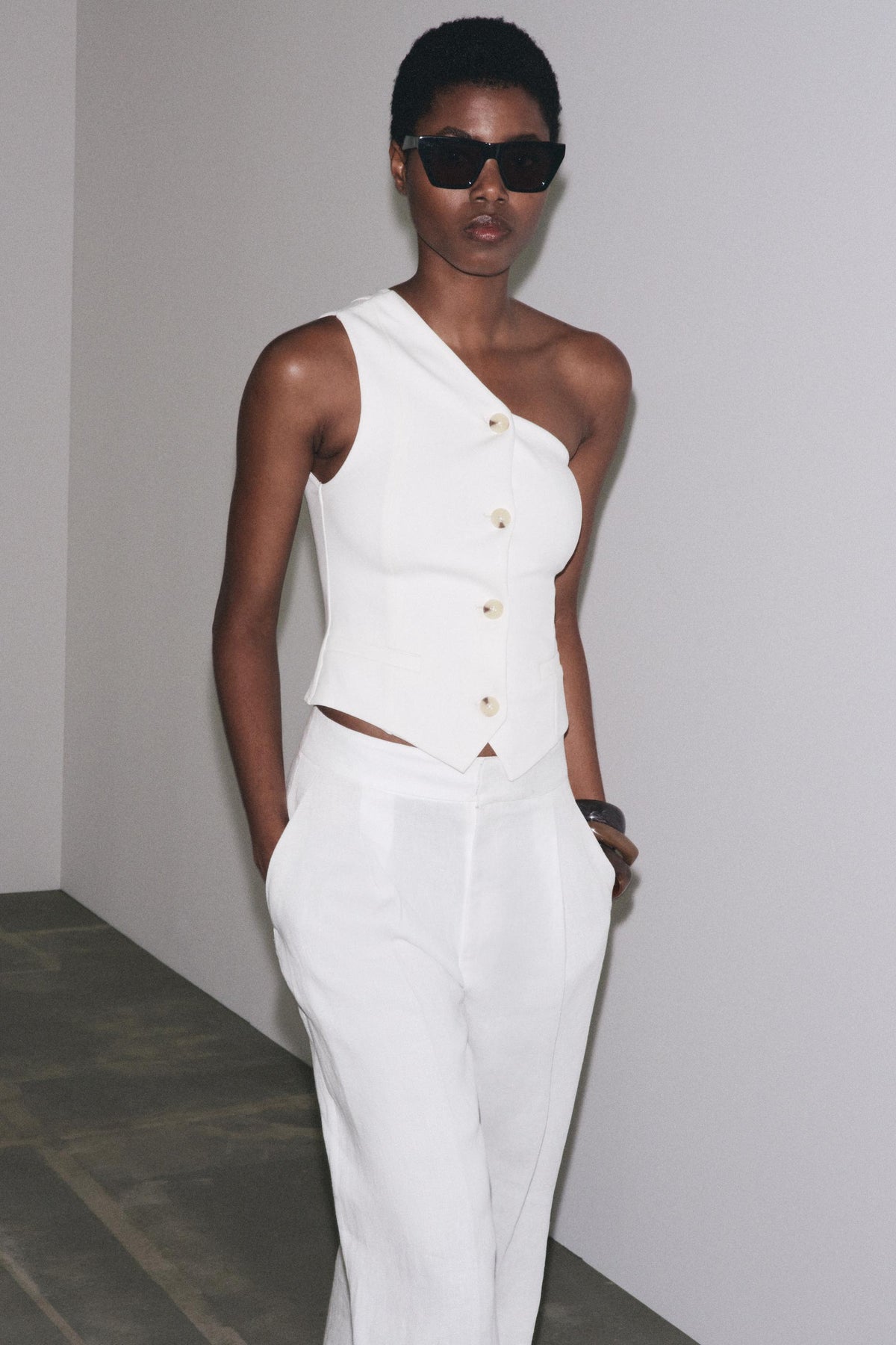 Asymmetrische Interlock-Weste