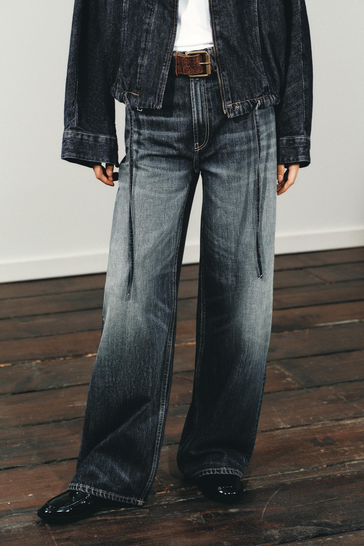 Weit geschnittene High-Waist-Jeans