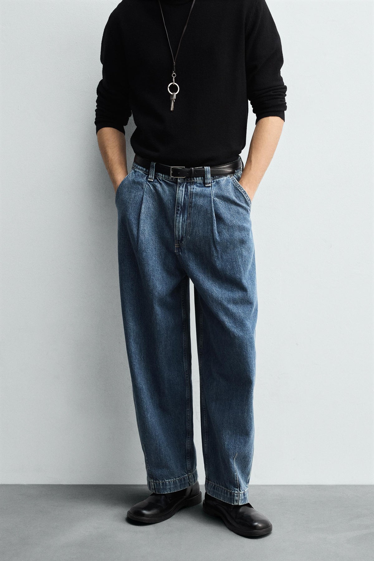 WIDE-LEG PLEATED DENIM CHINO TROUSERS - Image 2