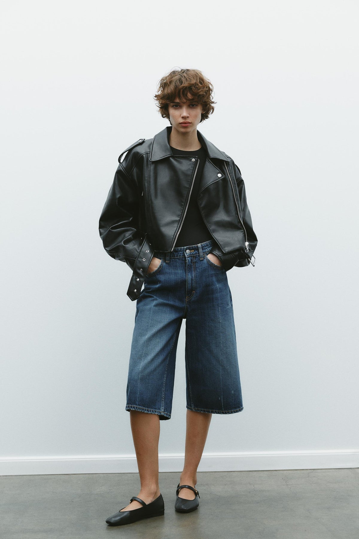 Kurze Bikerjacke aus Leder