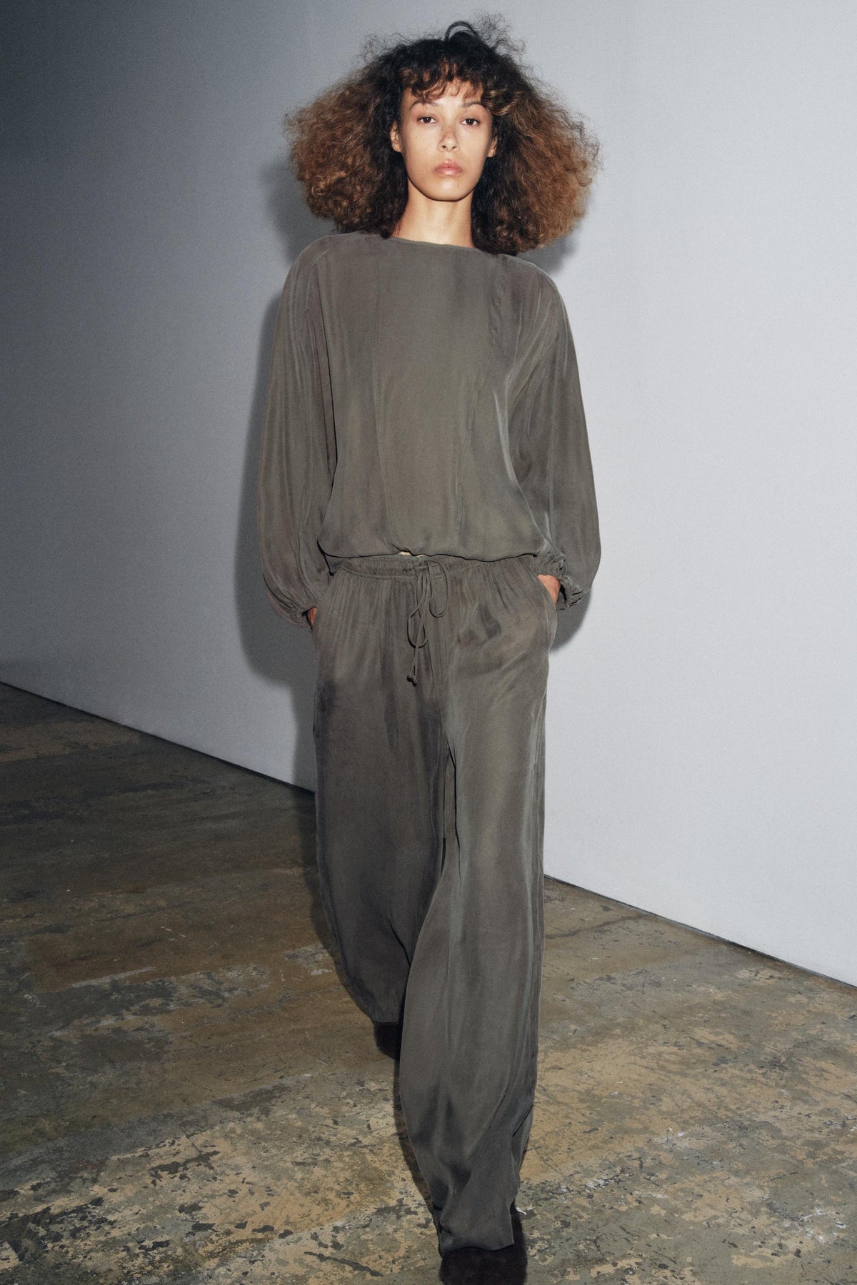 Flowing Trousers