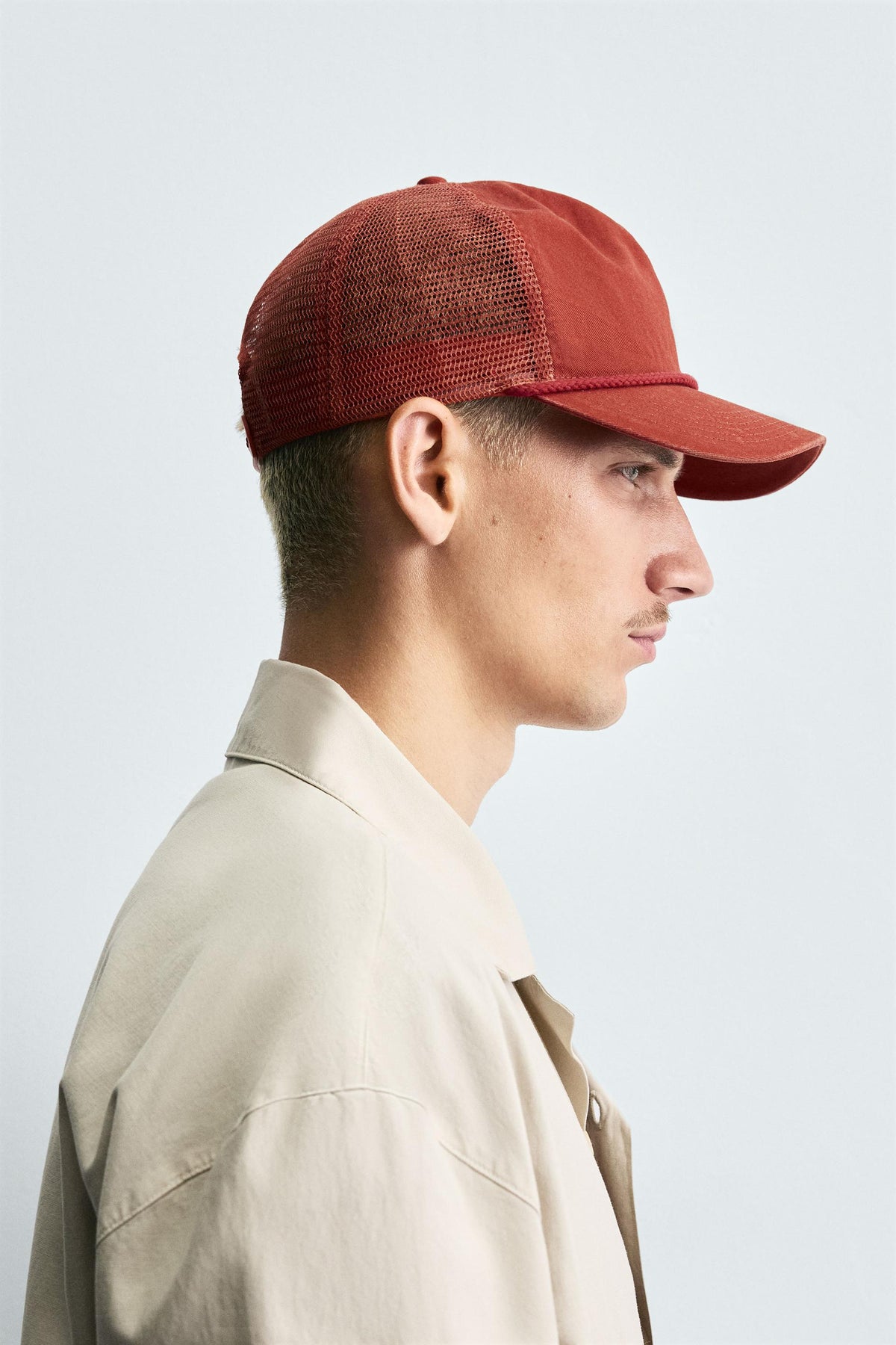 MESH CAP WITH DRAWSTRING - Image 2