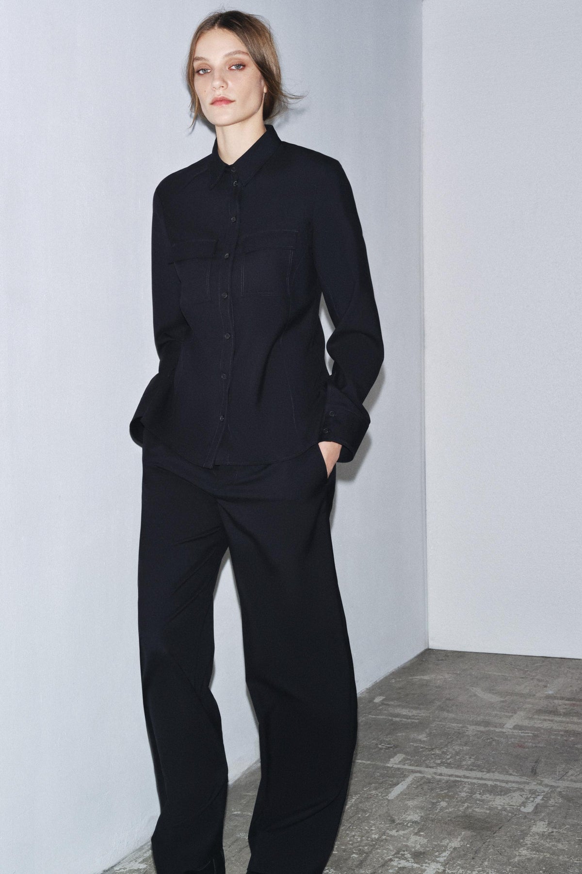 100% WOOL TROUSERS