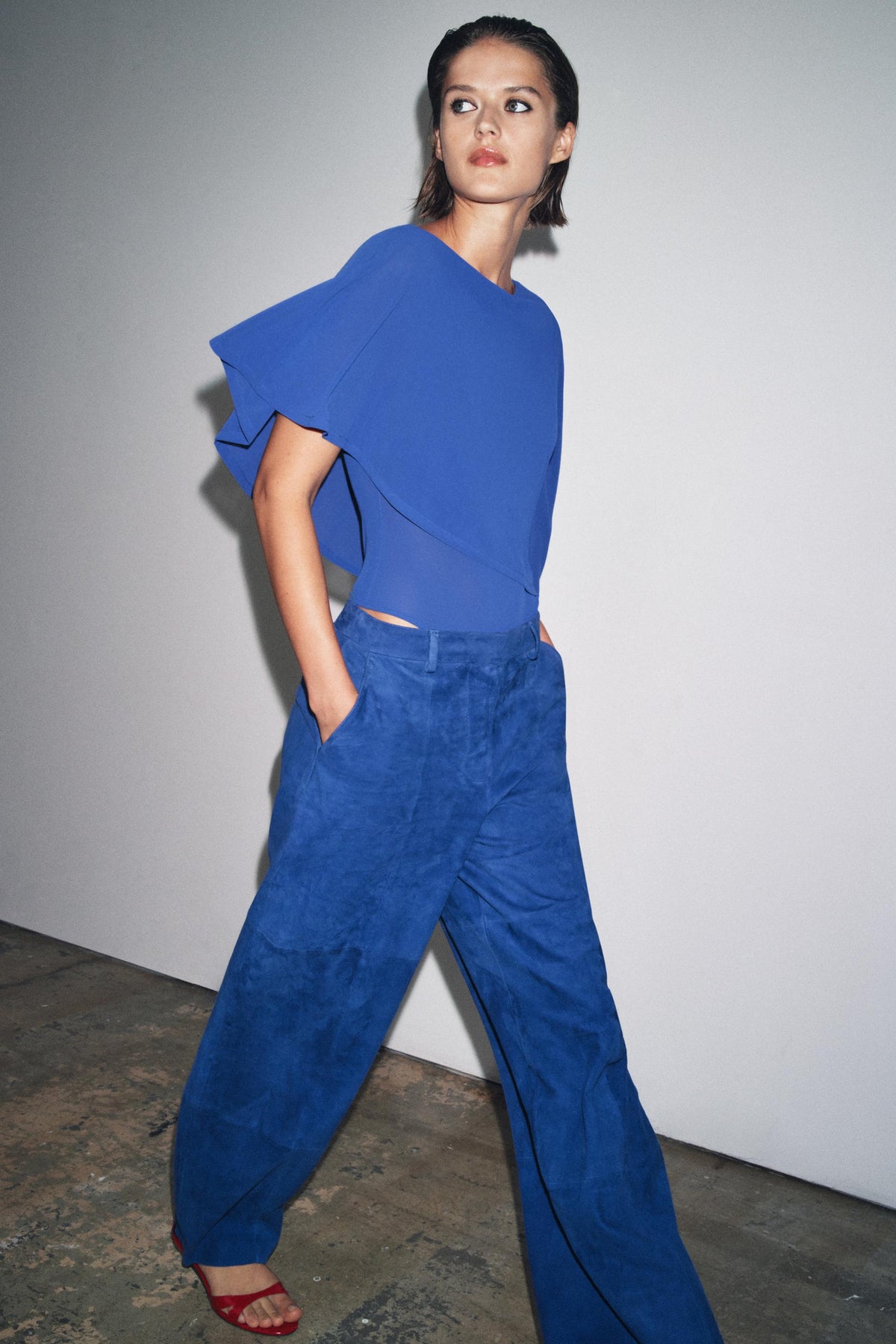 Asymmetrischer Body