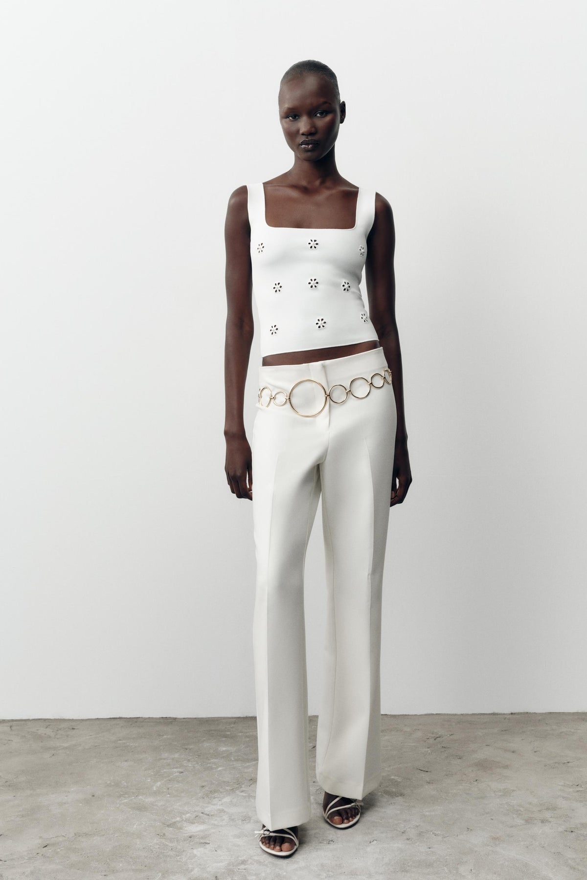 BLUMENBESTIEBTES TOP