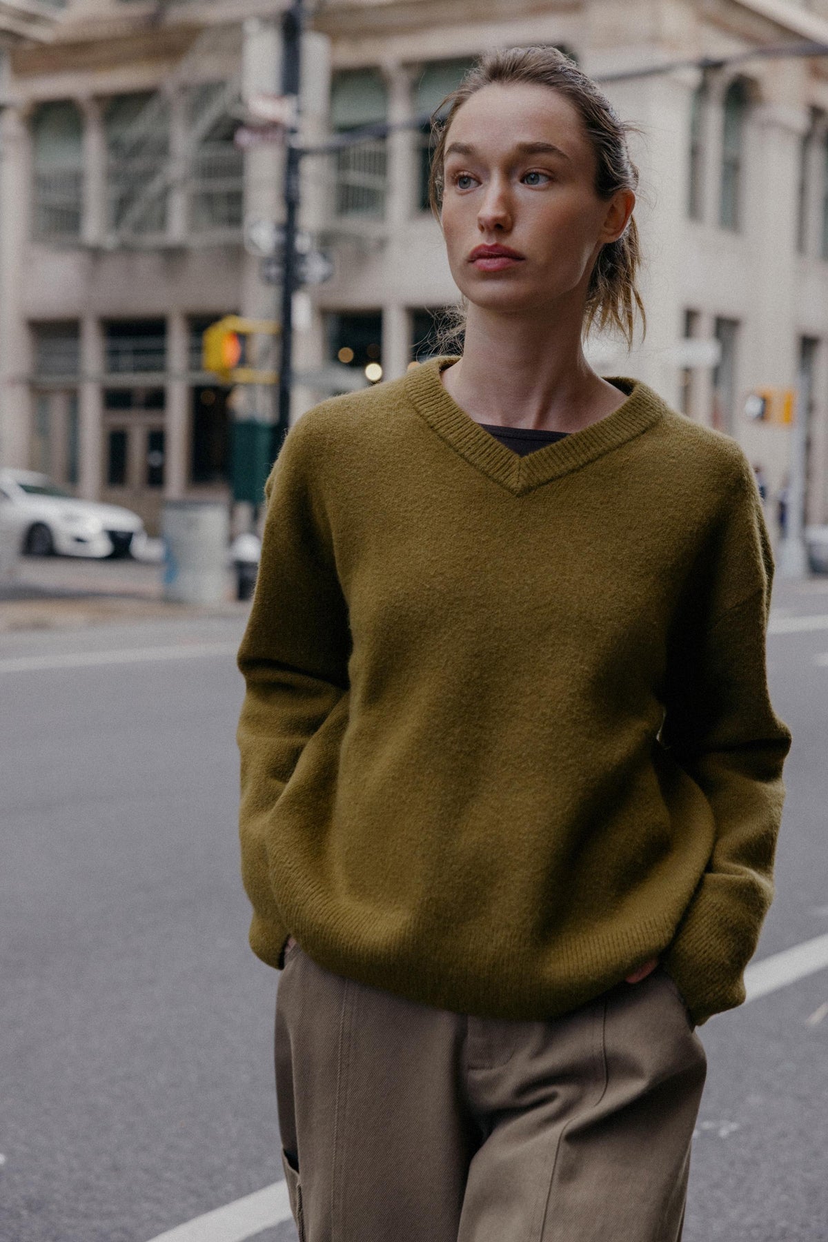 V-NECK KNIT JUMPER