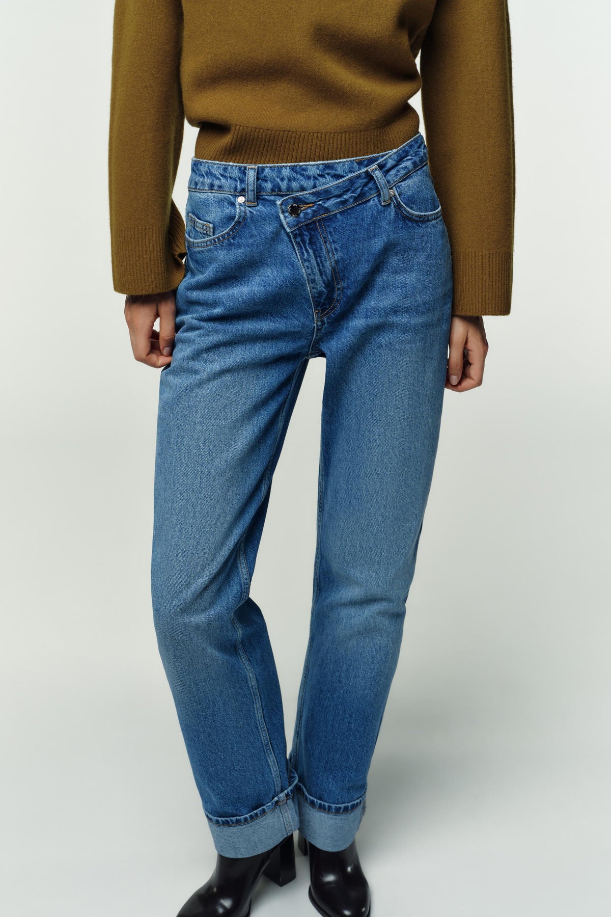 Straight High-Waist Full Length