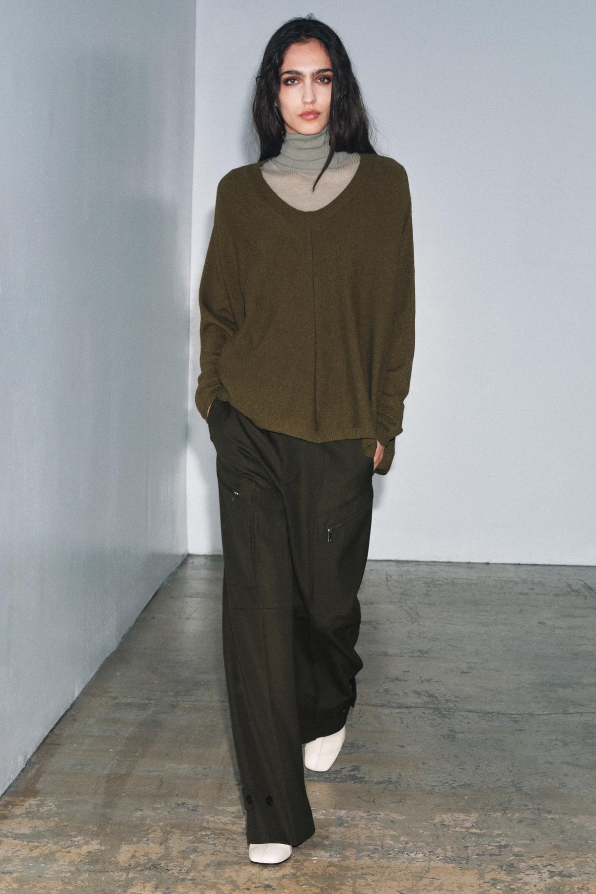 OVERSIZED WOOL JUMPER