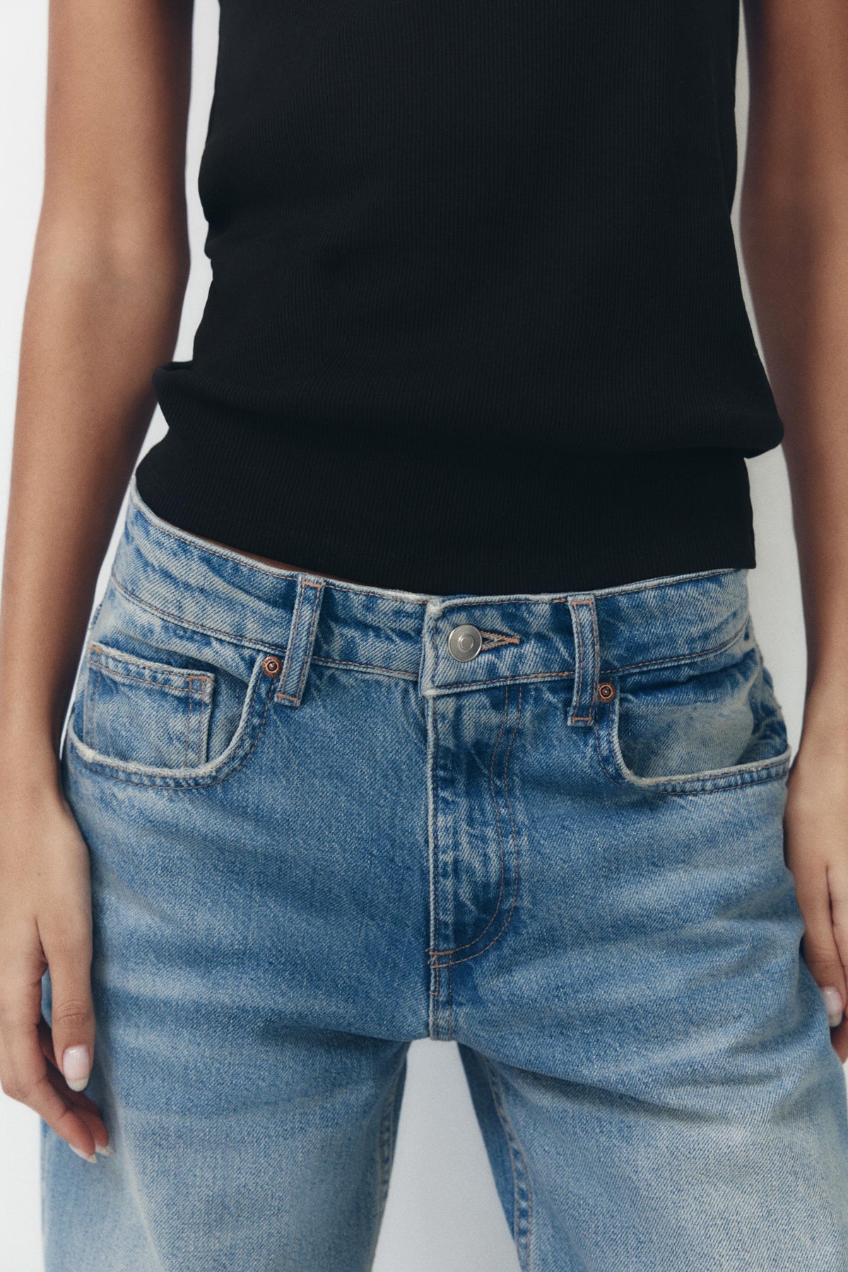 TRF-Jeans mit weitem Bein