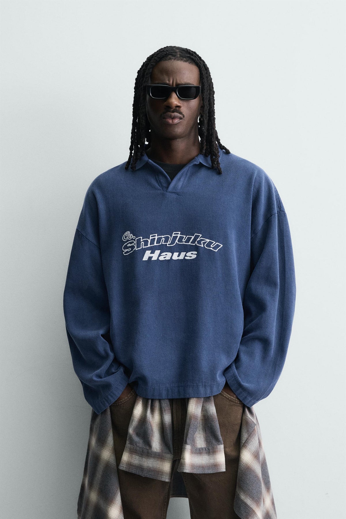 Polohemd mit Struktur und Stickerei