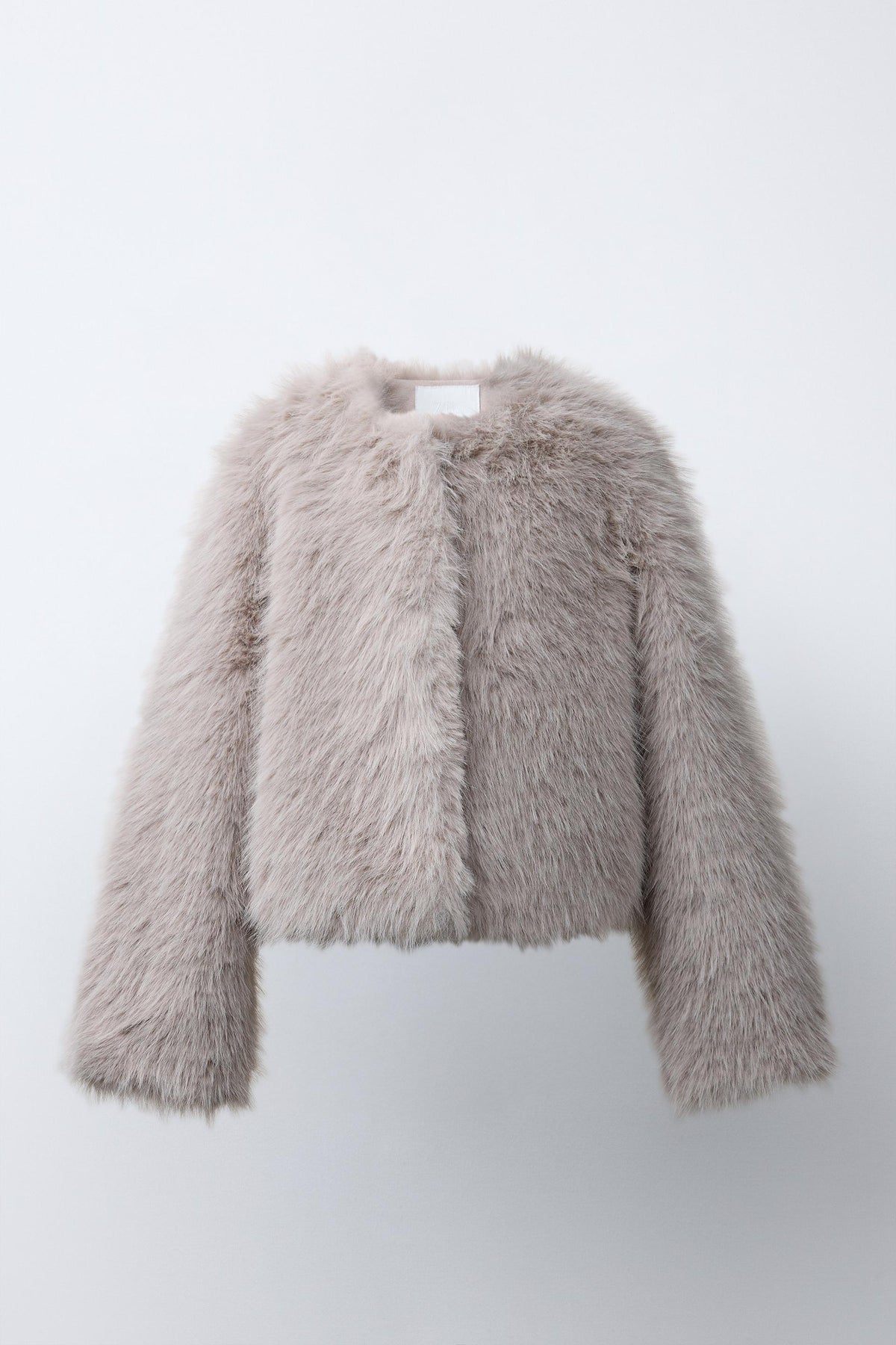 Kurze Jacke aus Kunstpelz