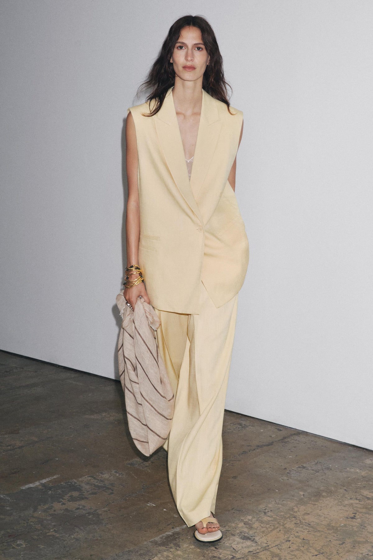 Wide-Leg Darted Trousers