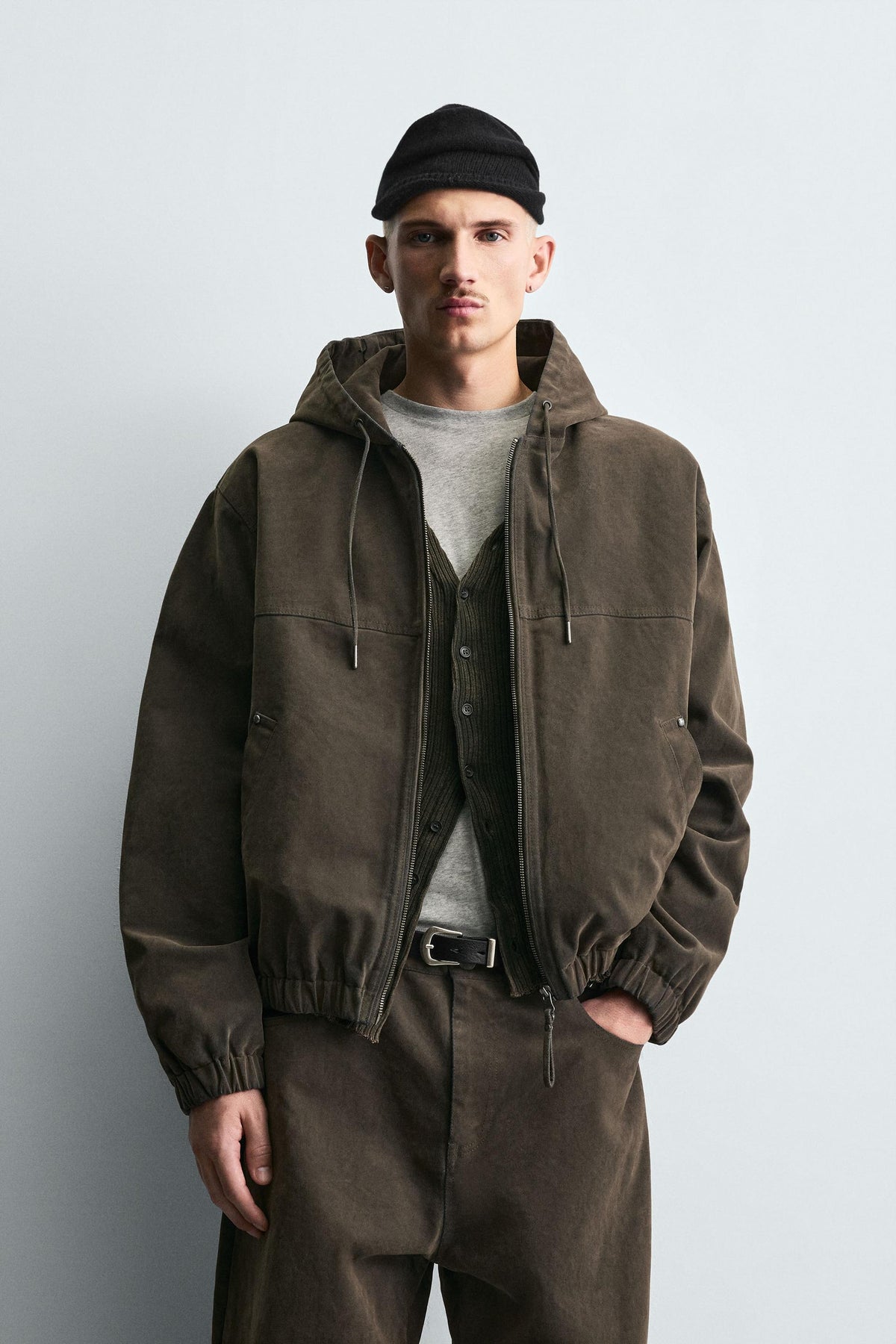 VELOUR HOODED PUFFER JACKET - Image 2