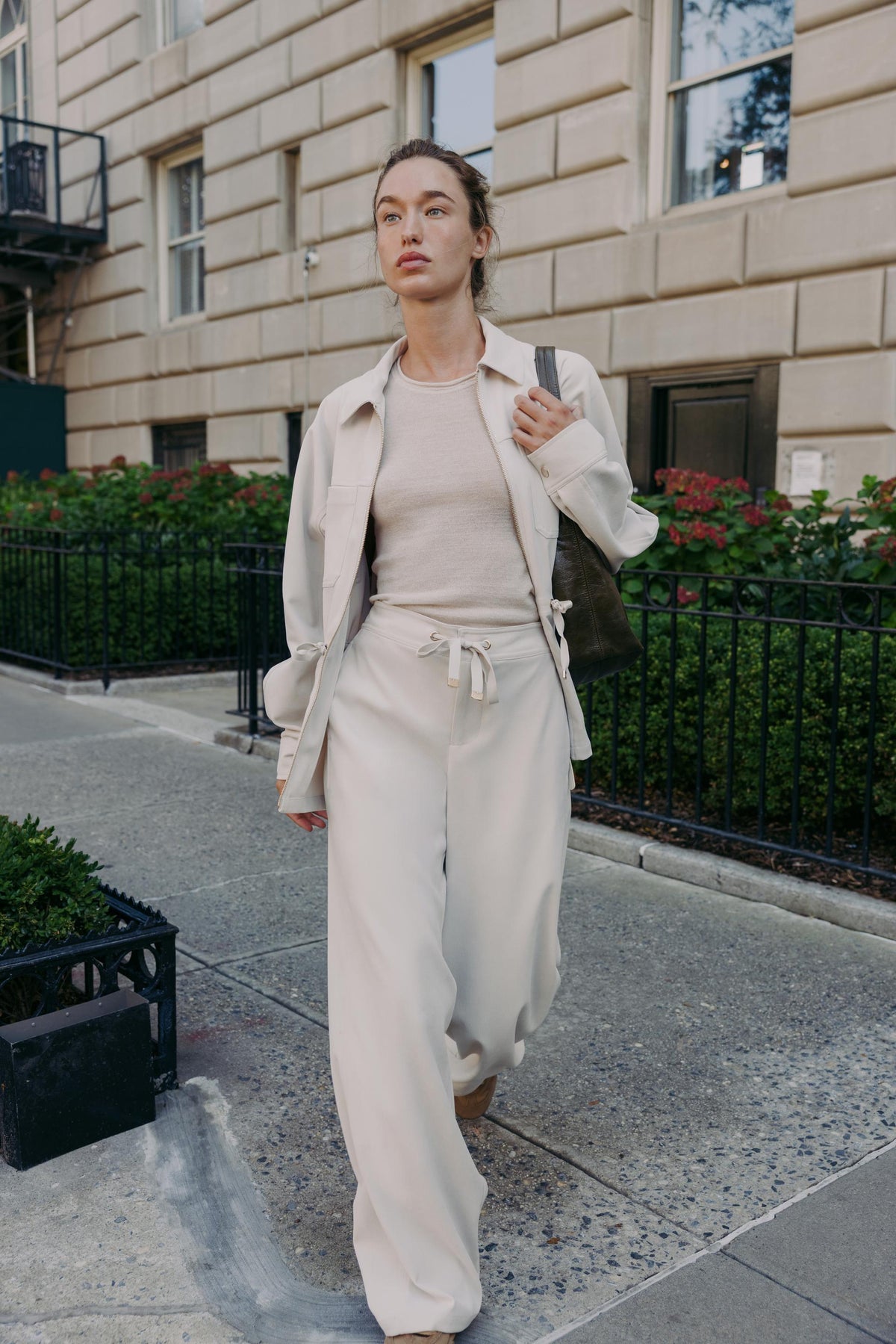 Wide-leg trousers