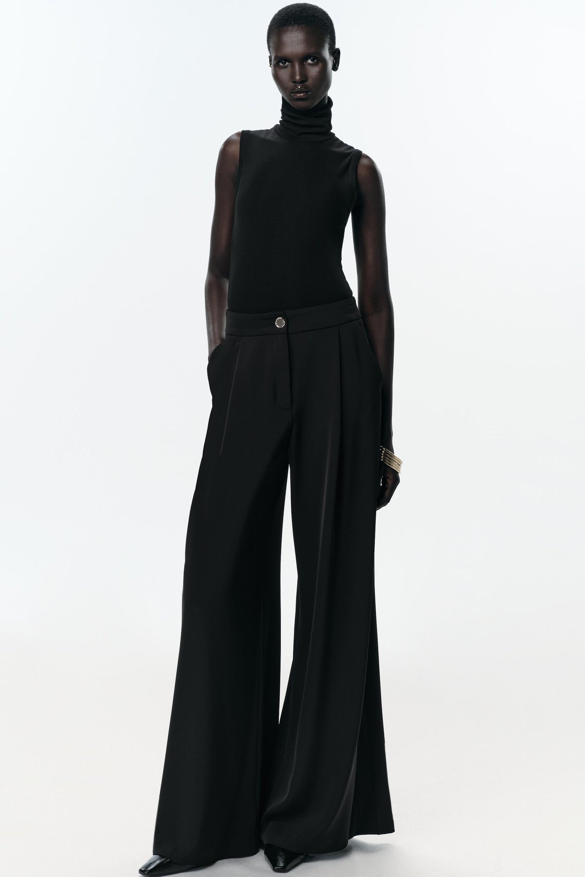 FLOWING PALAZZO PANTS