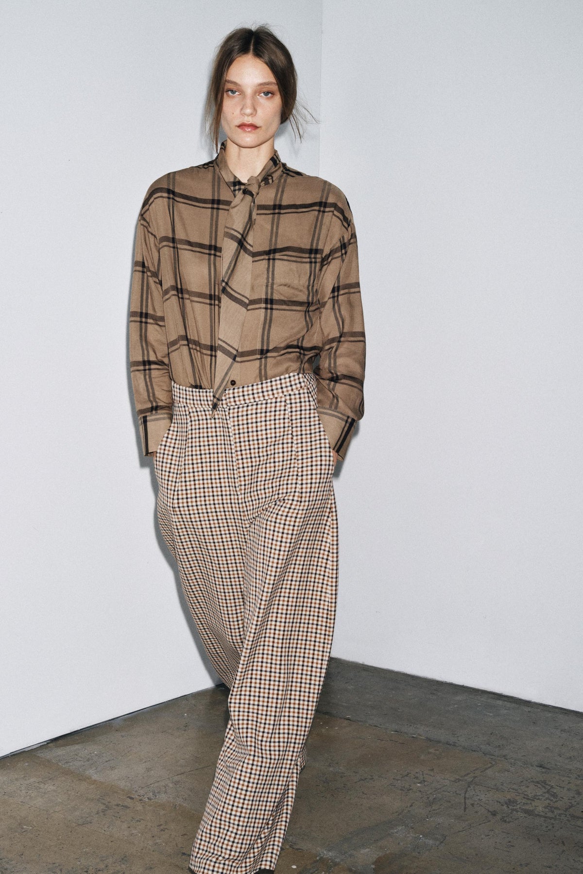 Scarf Collar CHECK SHIRT