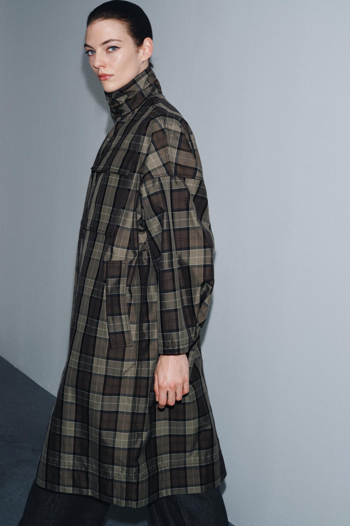 ZW COLLECTION LIMITED EDITION CHECKED TRENCH COAT - Image 2
