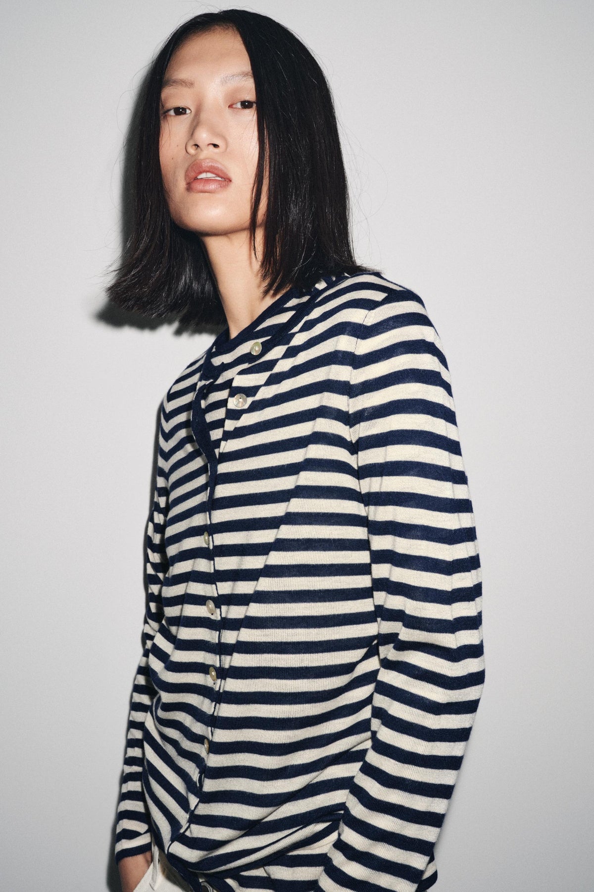 Gestreifter Strickcardigan