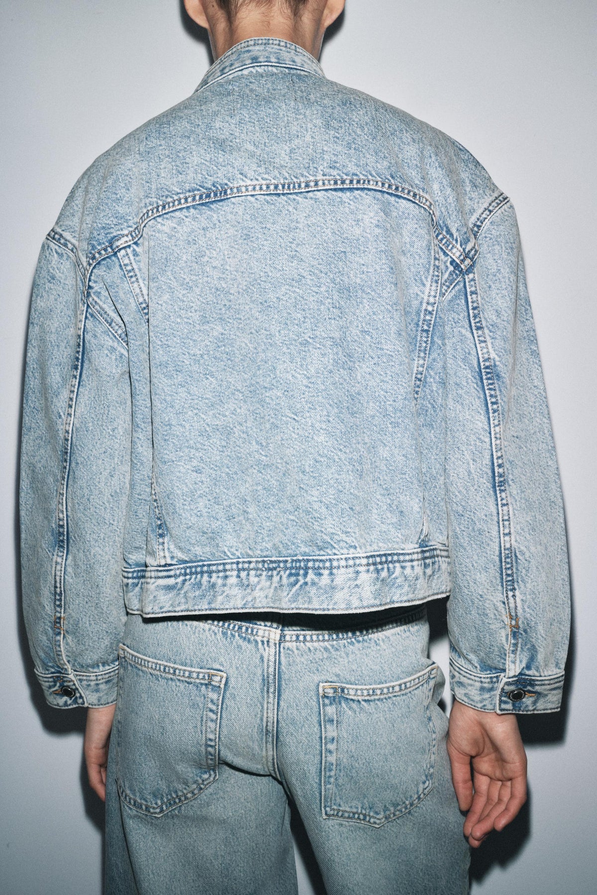 Doppelreihige Jeansjacke