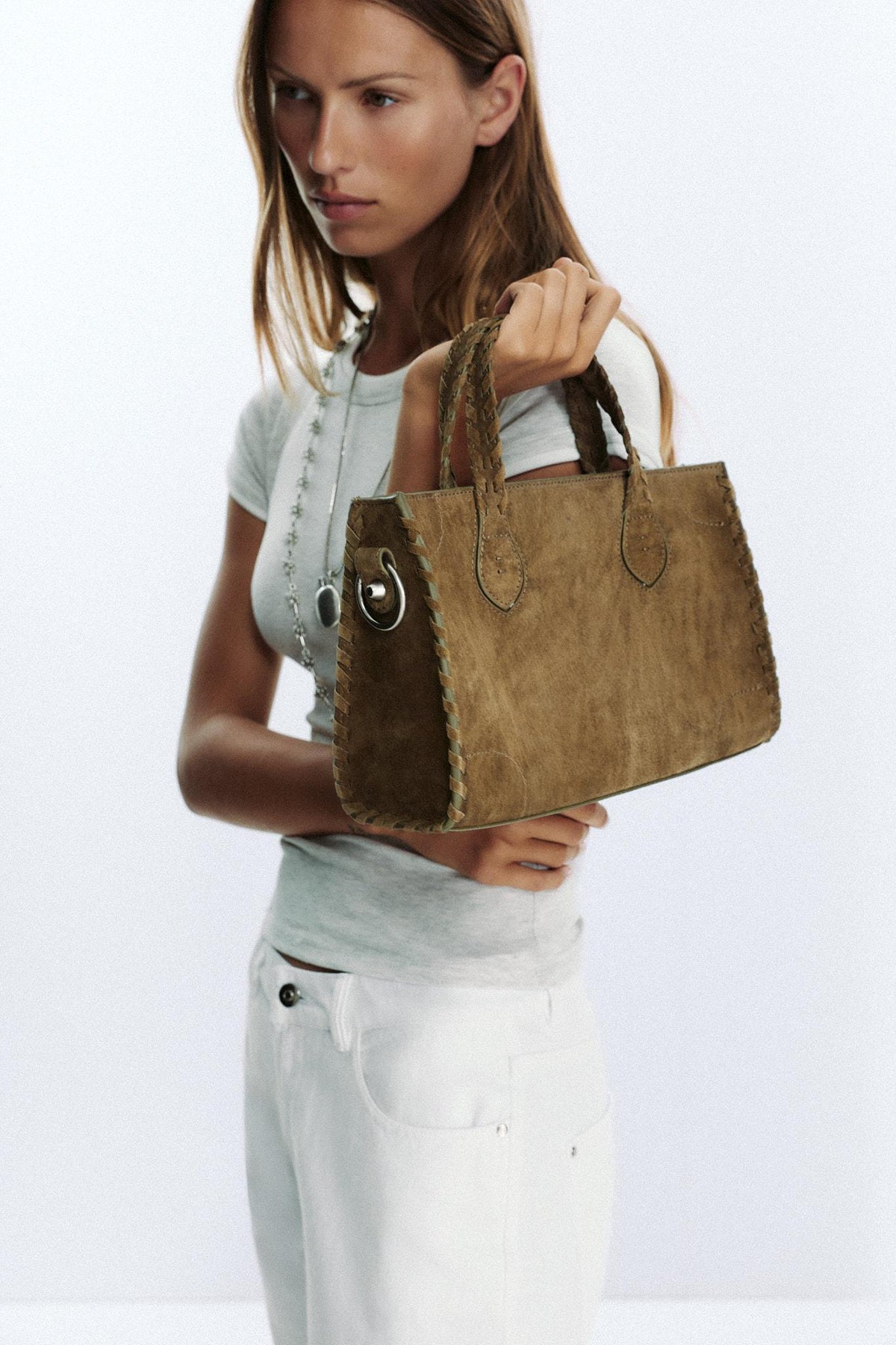 LEATHER CITY BAG