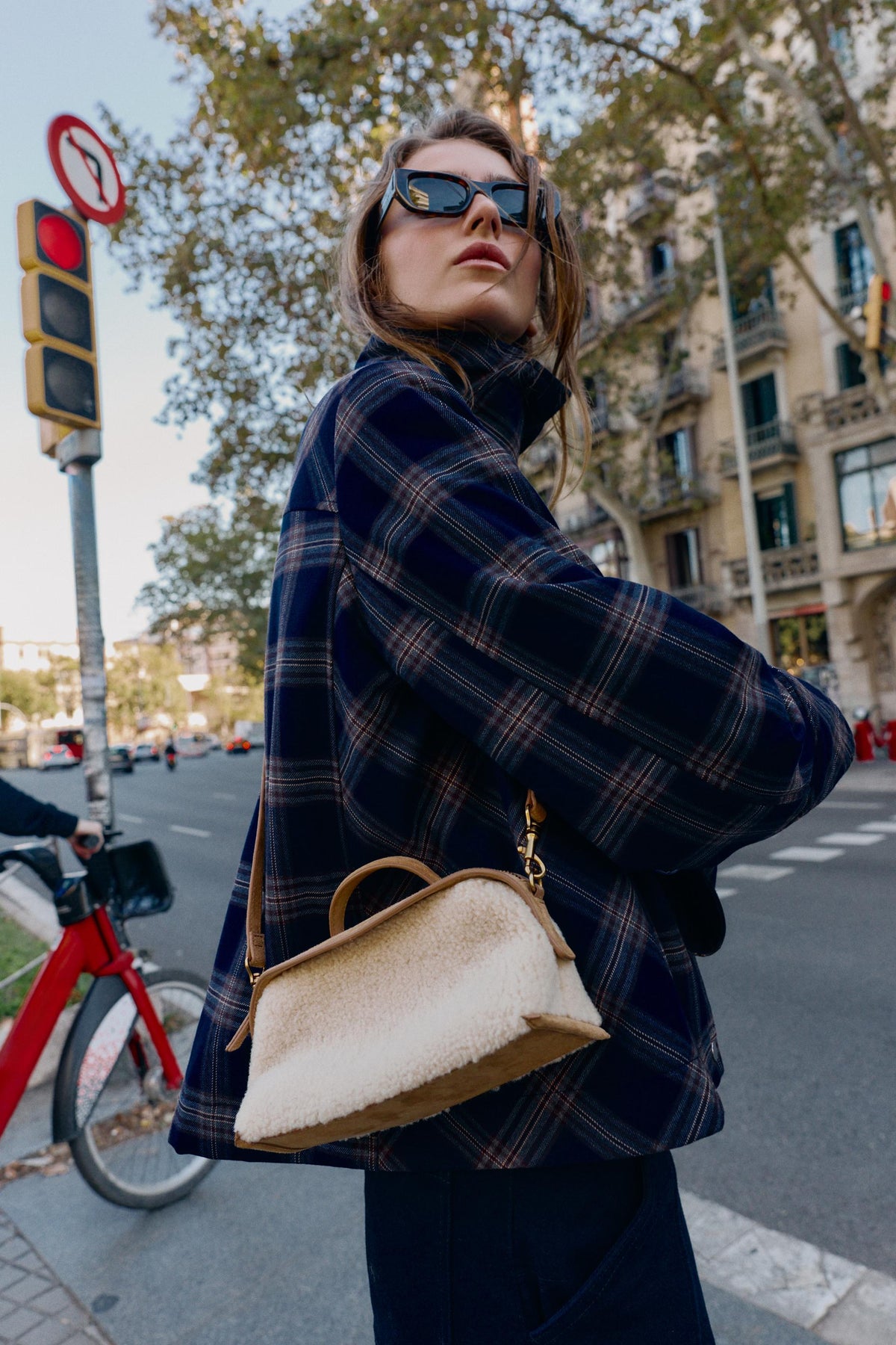 SHEARLING TOTE