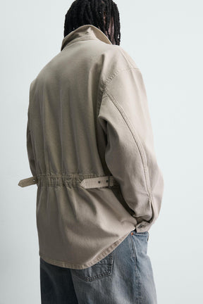 Jeansjacke mit Taschen