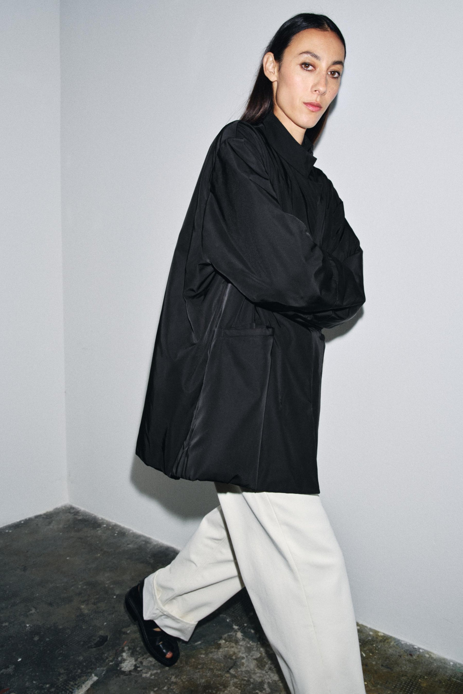 Übergroße Nylonjacke