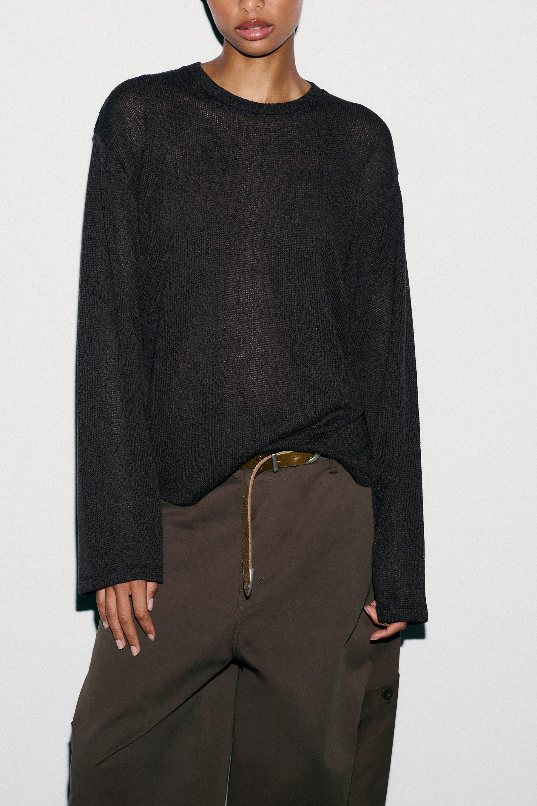 CUT-OUT KNIT SWEATER - Image 2