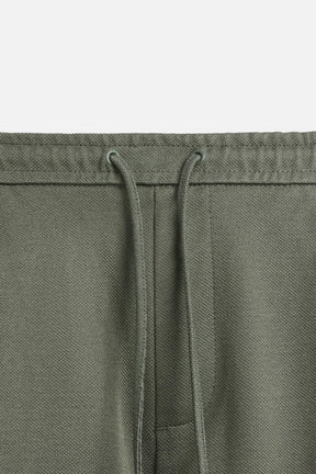 COMFORT BERMUDA SHORTS - Image 9