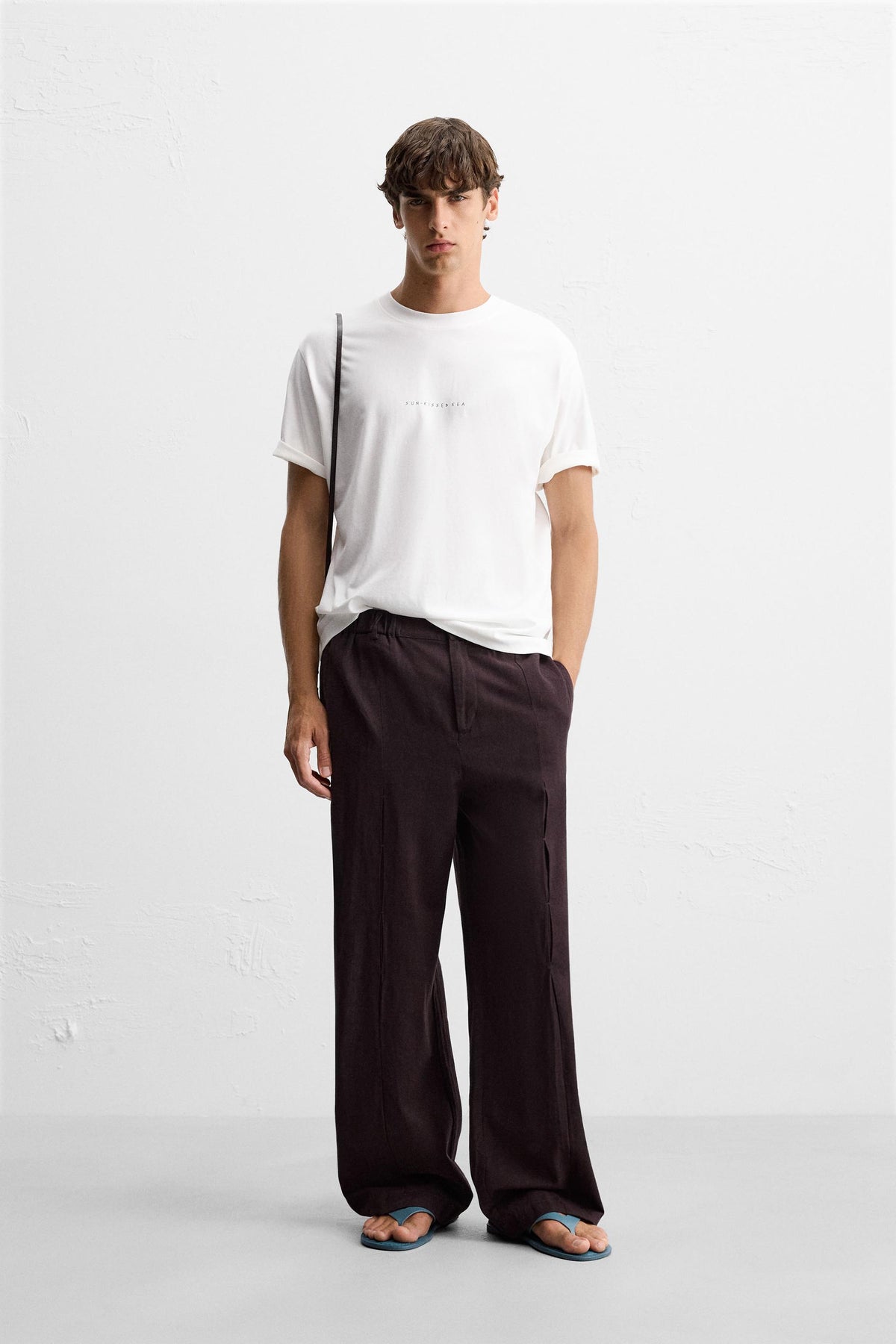 CONTRAST PATCH T-SHIRT - Image 1