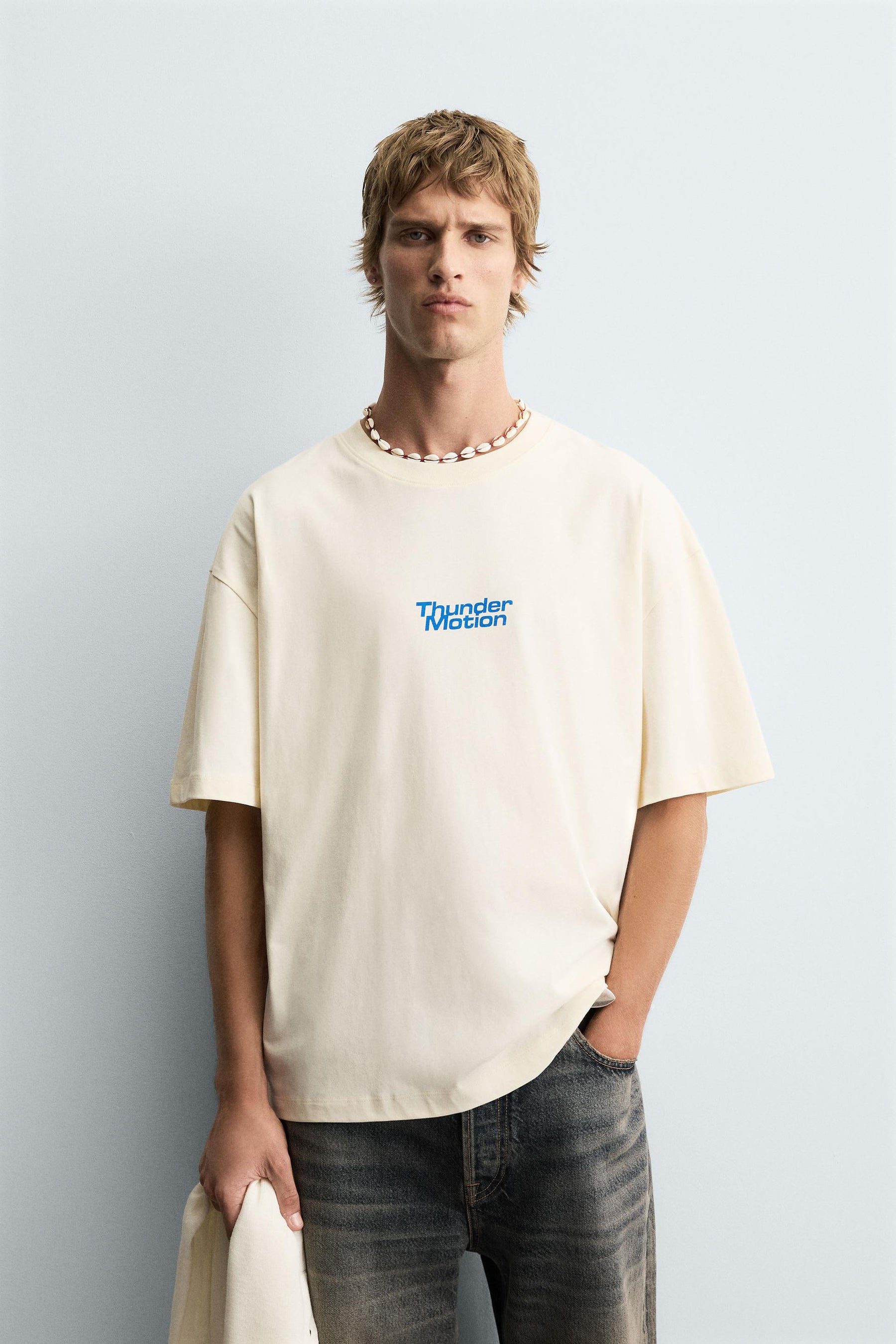 T-SHIRT WITH CONTRAST PRINTS - Image 2