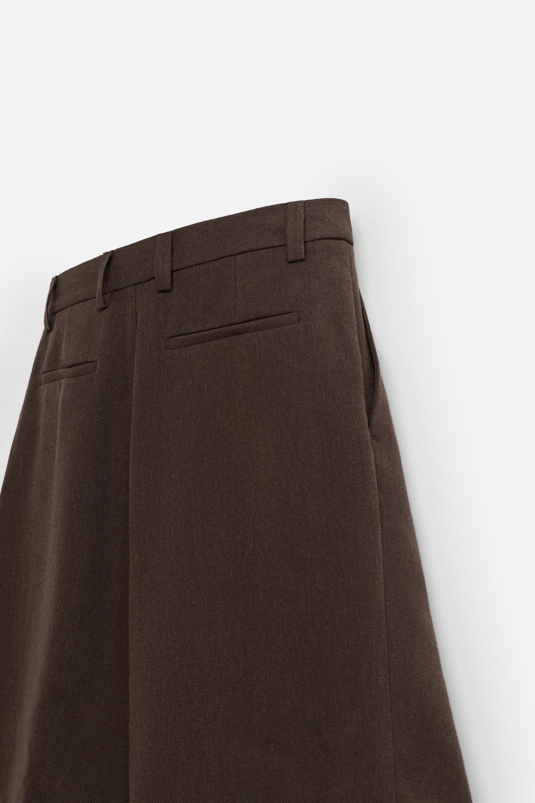 TEXTURED BERMUDA SHORTS WITH PLEATS - Image 9