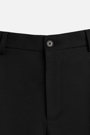PLEATED RELAXED FIT BERMUDA SHORTS - Image 8