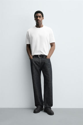 HEAVYWEIGHT SHORT SLEEVE T-SHIRT - Image 1