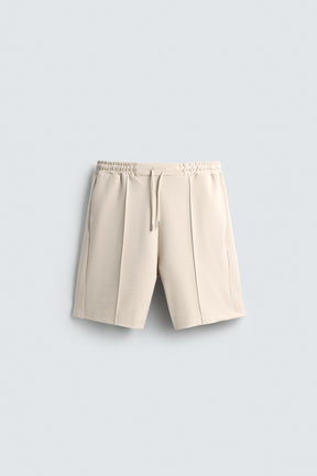 INTERLOCK BERMUDA SHORTS WITH LABEL - Image 8