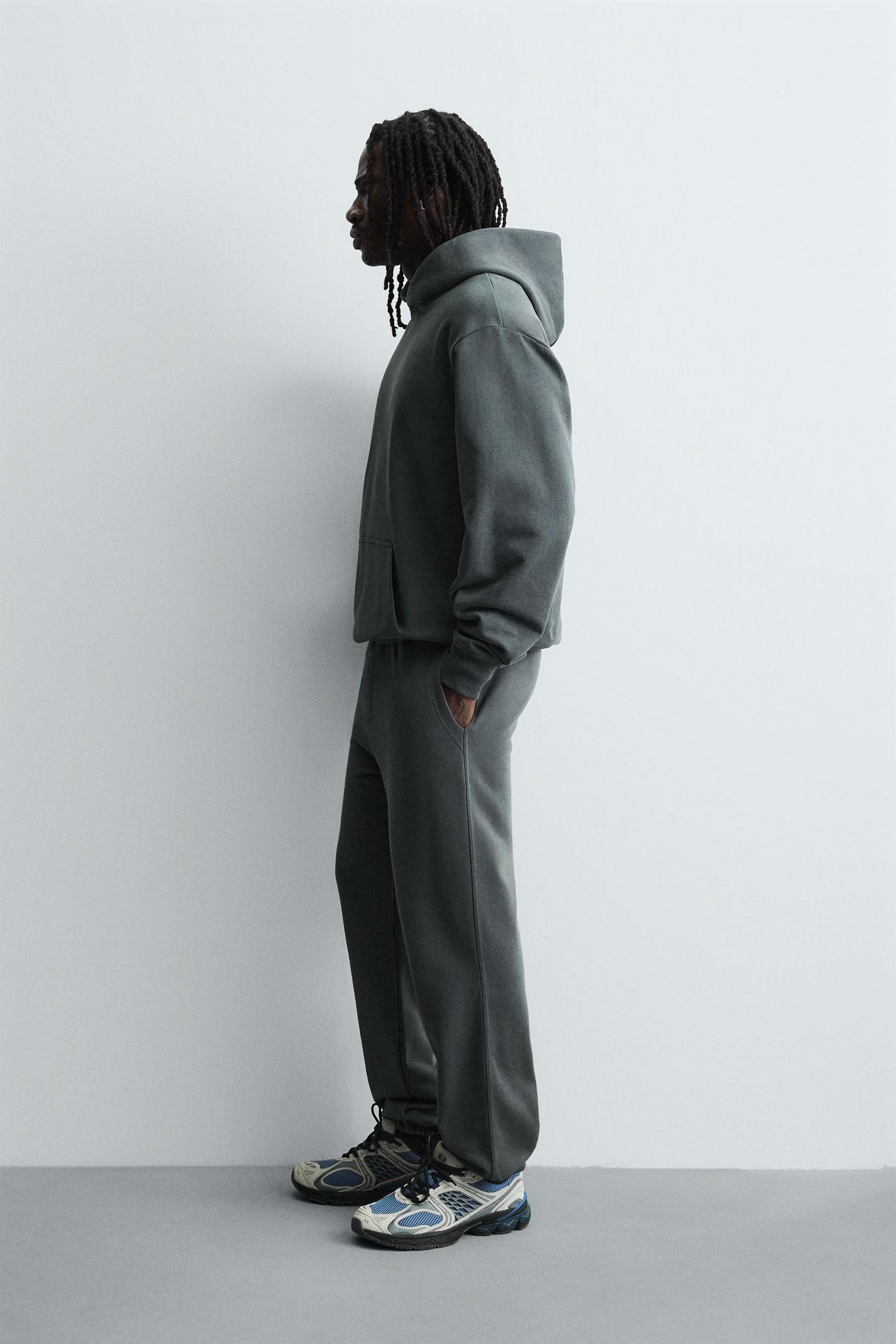 Basic Hoodie